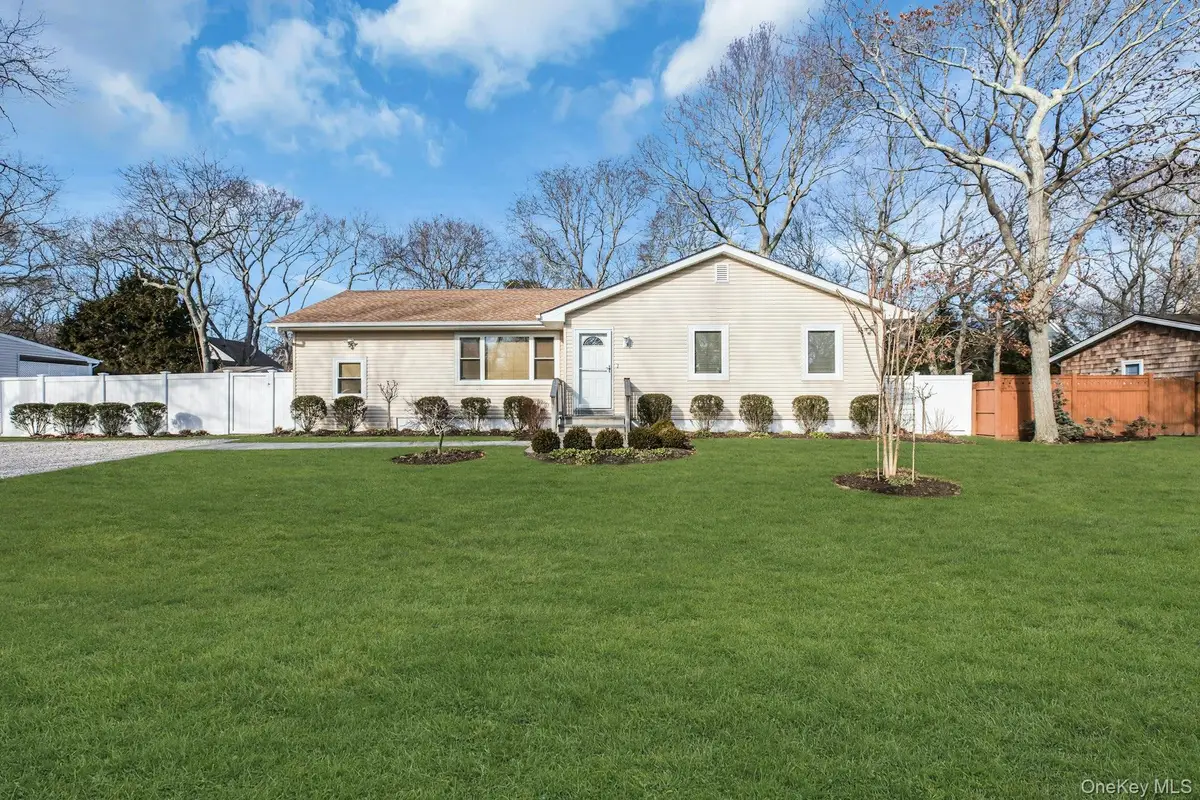 79 School Street, Hampton Bays, NY 11946 - Image #1