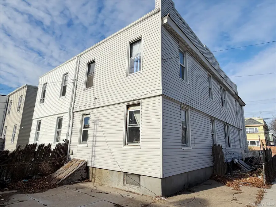 11220 111th Avenue, South Ozone Park, NY 11420 - Image #3