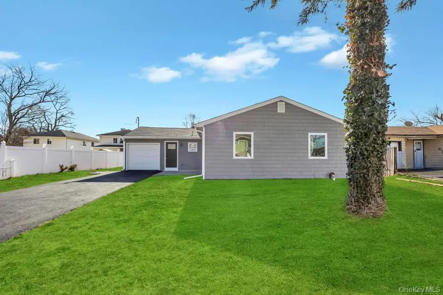 15 Marshall Street, Massapequa, NY 11758 - Image #2