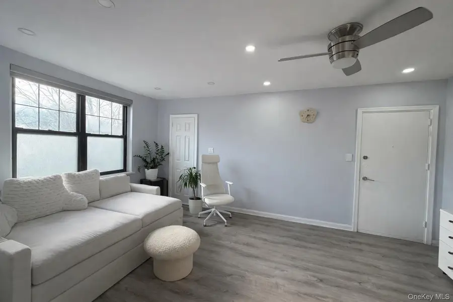 71-17 Park Drive #B, Flushing, NY 11367 - Image #3