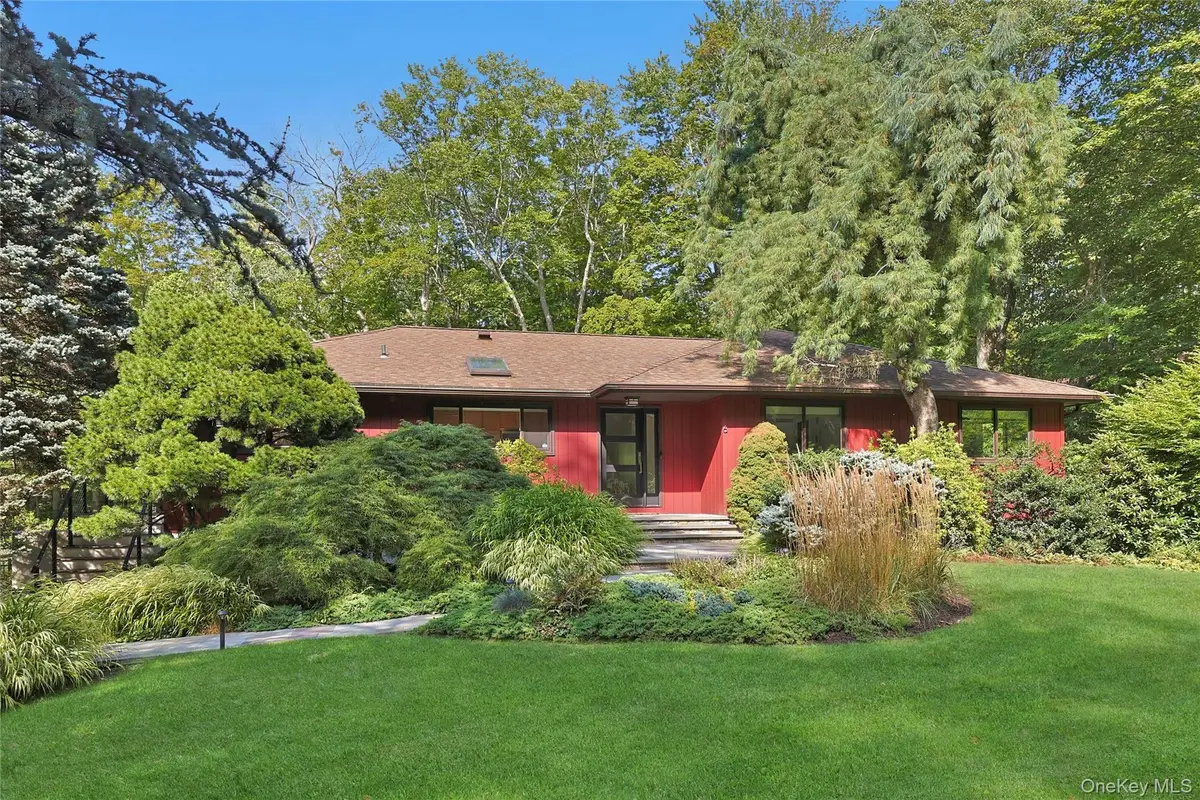 6 Killington Street, Chappaqua, NY 10514 - #1