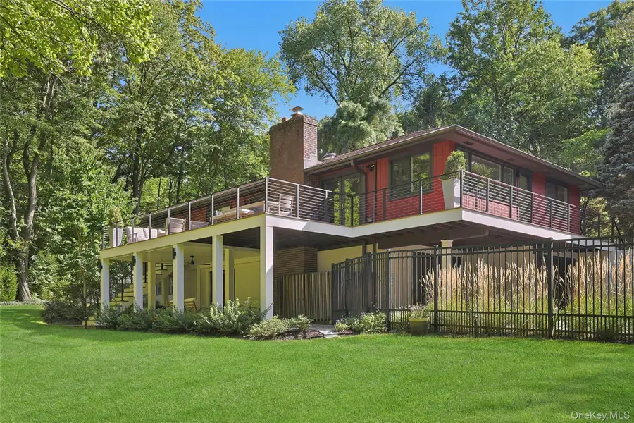 6 Killington Street, Chappaqua, NY 10514 - #2