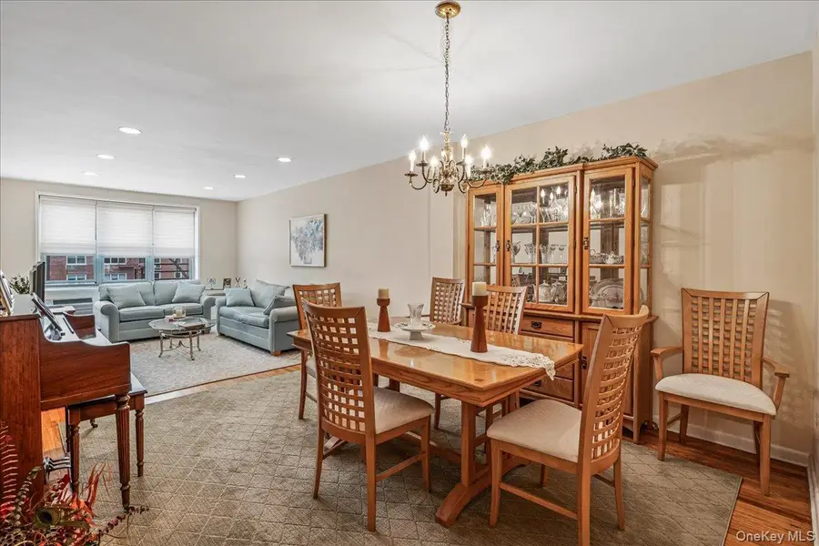 23-45 Bell Boulevard #2D, Bayside, NY 11360 - Image #3