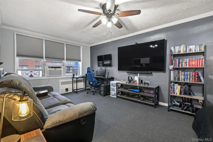 365 Bronx River #7C, Yonkers, NY 10704 - Image #2