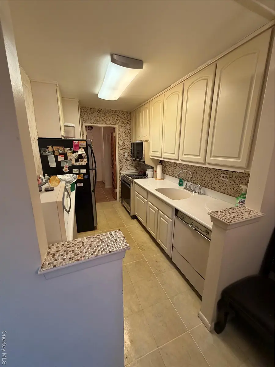 84-29 153rd Avenue #4N, Howard Beach, NY 11414 - Image #3