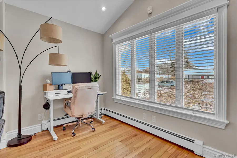 219 Hyman Avenue, West Islip, NY 11795 - #3