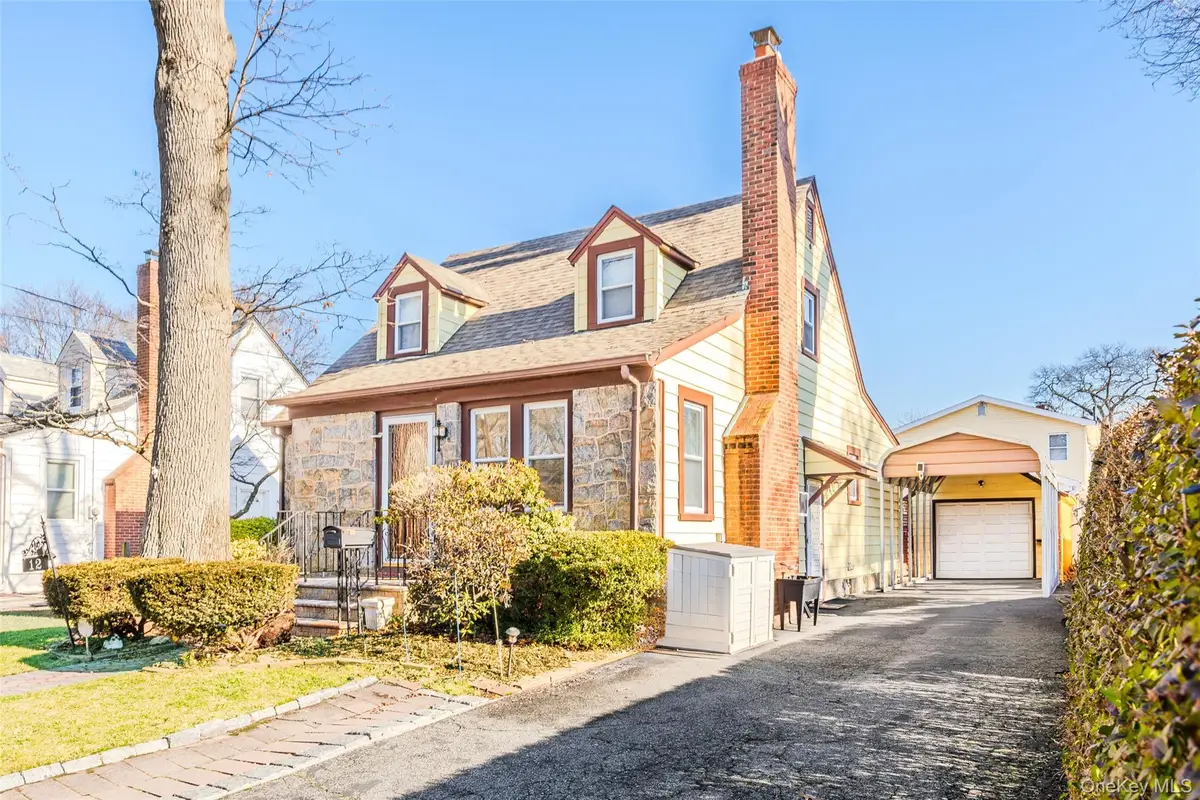 12 King Street, Freeport, NY 11520 - Image #1