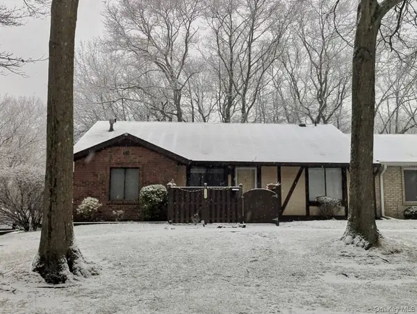 128 Sagamore Hills Drive, Port Jefferson Station, NY 11776