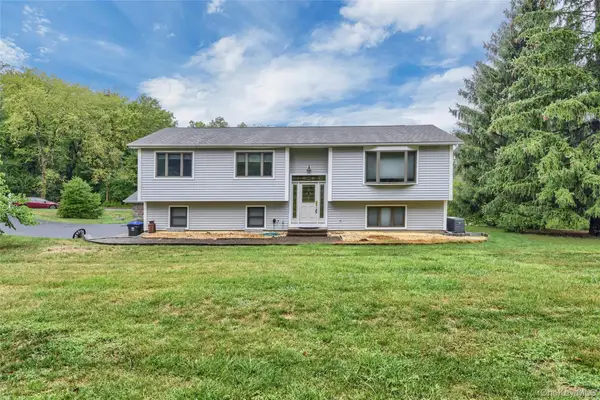 6 Emily Lane, Monroe, NY 10950