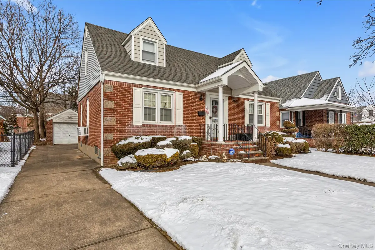 45 Sylvia Lane, New Hyde Park, NY 11040 - Image #1