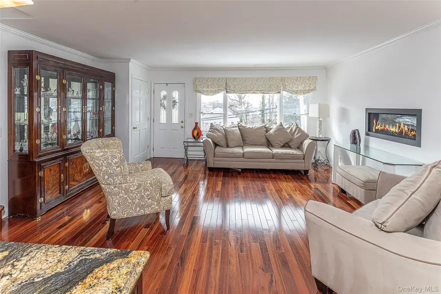 26 Dexter Road, Yonkers, NY 10710 - #3