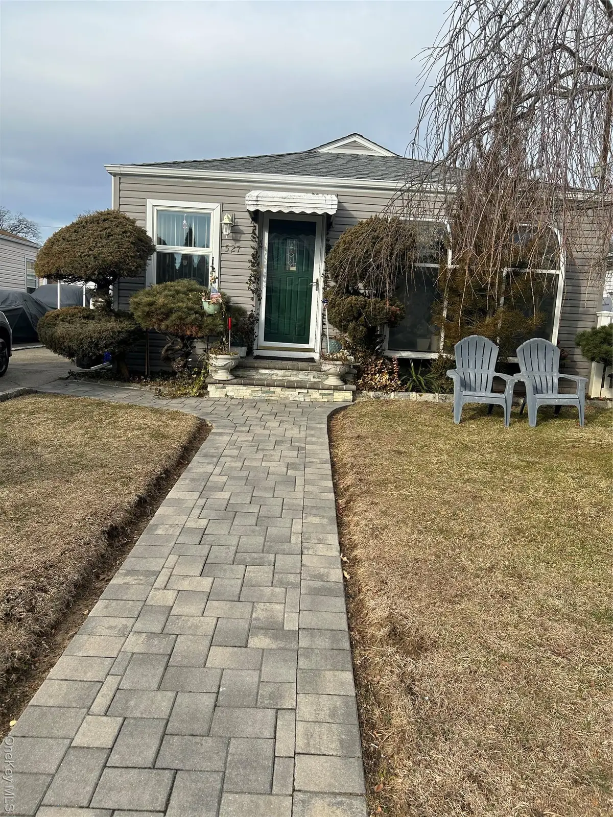527 Willow Street, South Hempstead, NY 11550 - Image #1