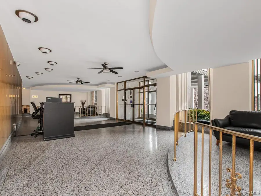 601 Kappock Street #3R, Bronx, NY 10463 - Image #2