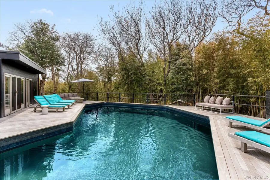279 Bay Walk, Sayville, NY 11782 - #2