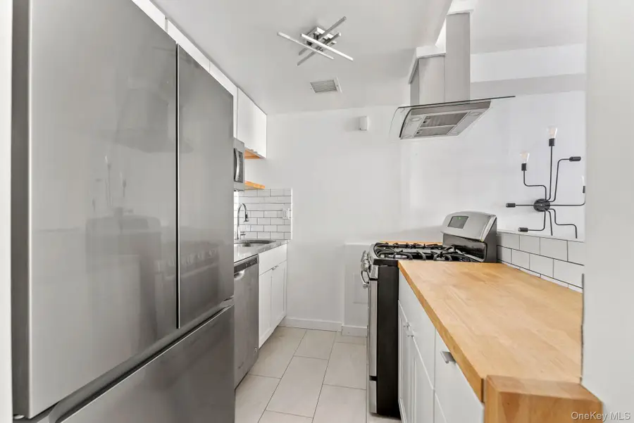 303 W 146th Street #1R, New York, NY 10039 - Image #3