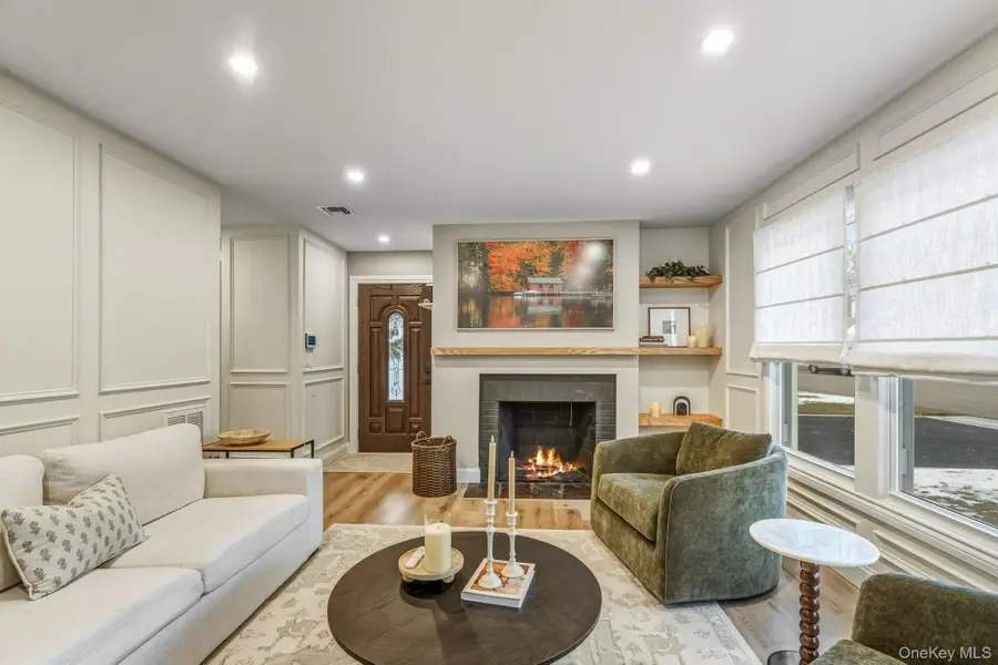 118 Ketcham Avenue, Patchogue, NY 11772 - Image #3