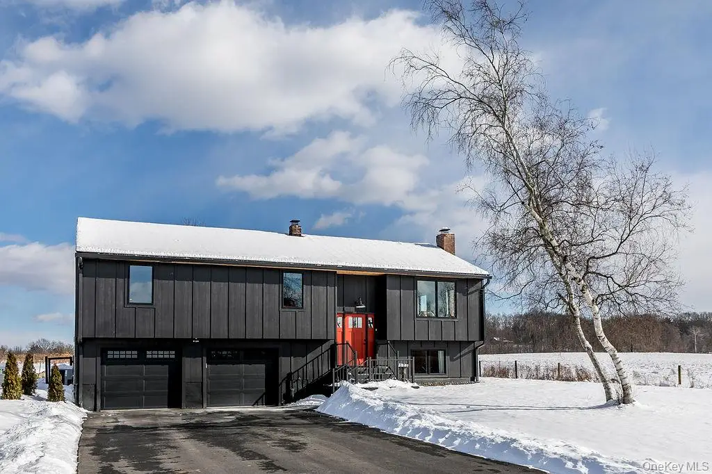 29 Rest Plaus Road, Stone Ridge, NY 12484 - Image #1