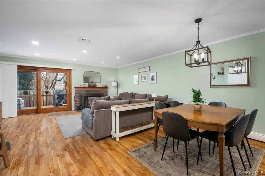 37 Greenway Lane, Rye Brook, NY 10573 - Image #2