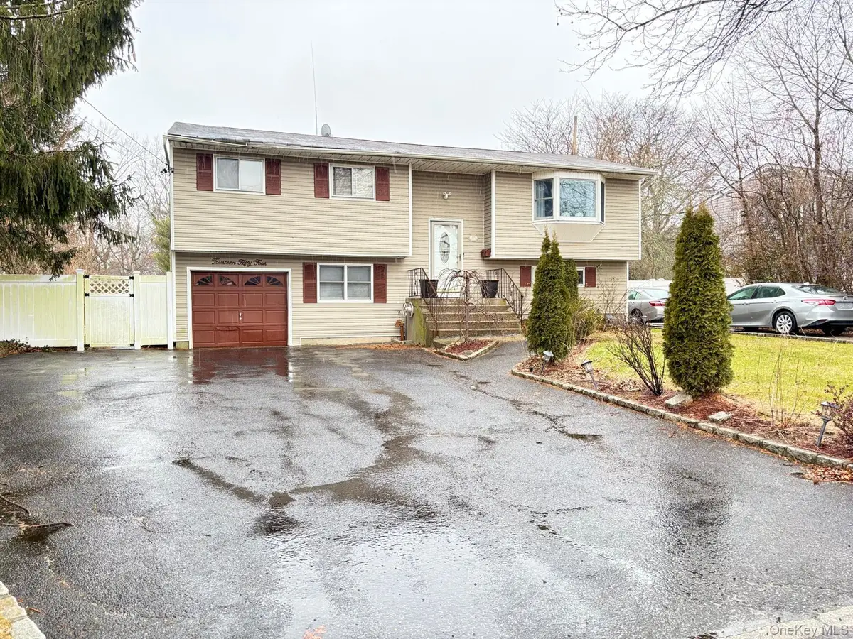 1454 Illinois Avenue, Bay Shore, NY 11706 - Image #1