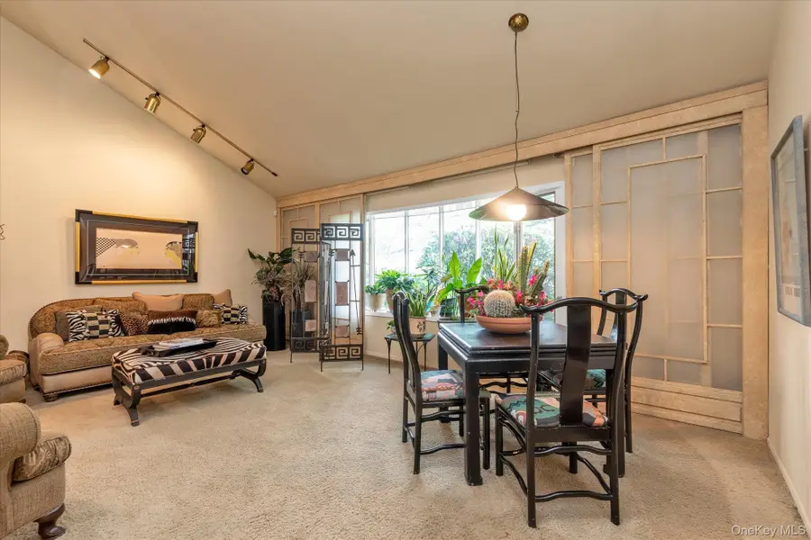 1055 Cedarhurst Street, North Woodmere, NY 11581 - Image #2