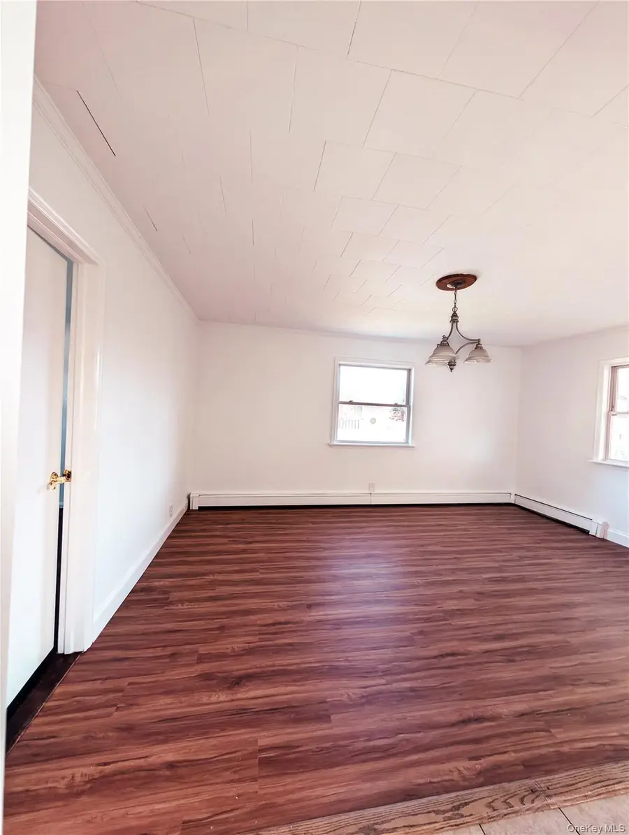 246 15th, West Babylon, NY 11704 - #2