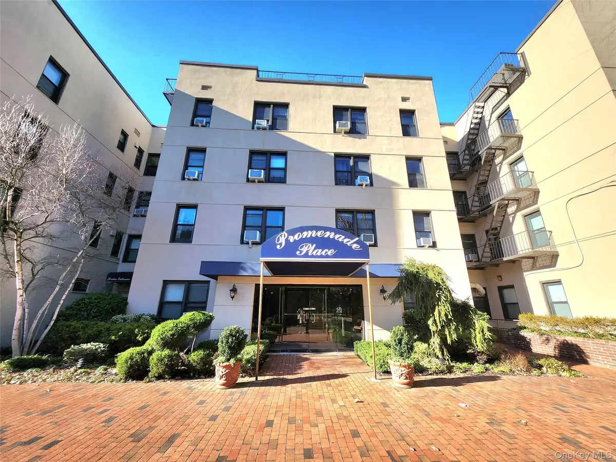 11 Wooleys Lane #2E, Great Neck, NY 11023 - Image #1