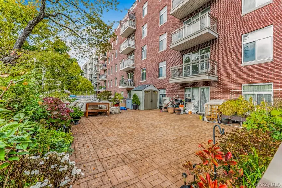 6538 Austin St #2A, Rego Park, NY 11374 - Image #3