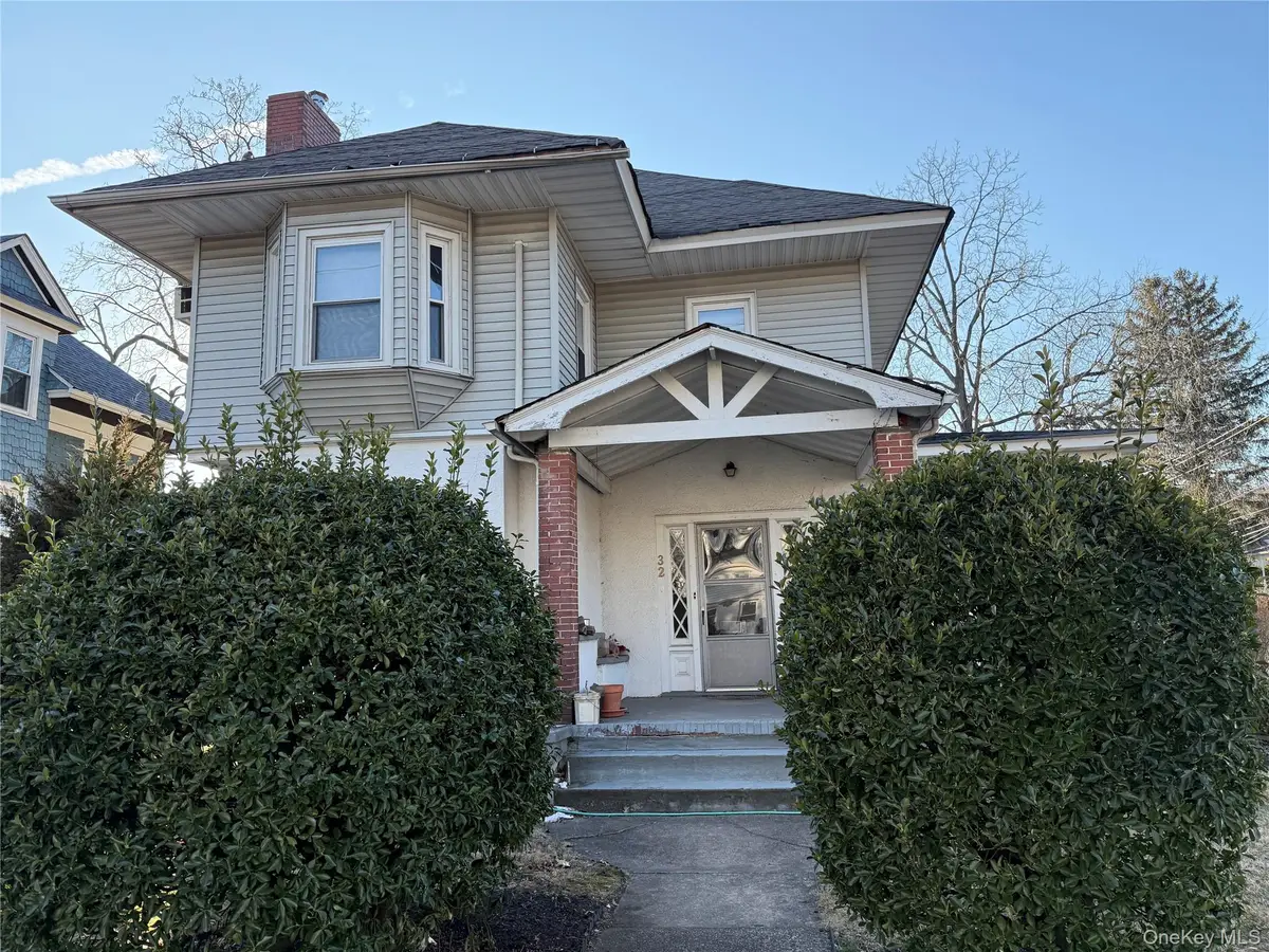 32 Carlton Avenue, Port Washington, NY 11050 - Image #1