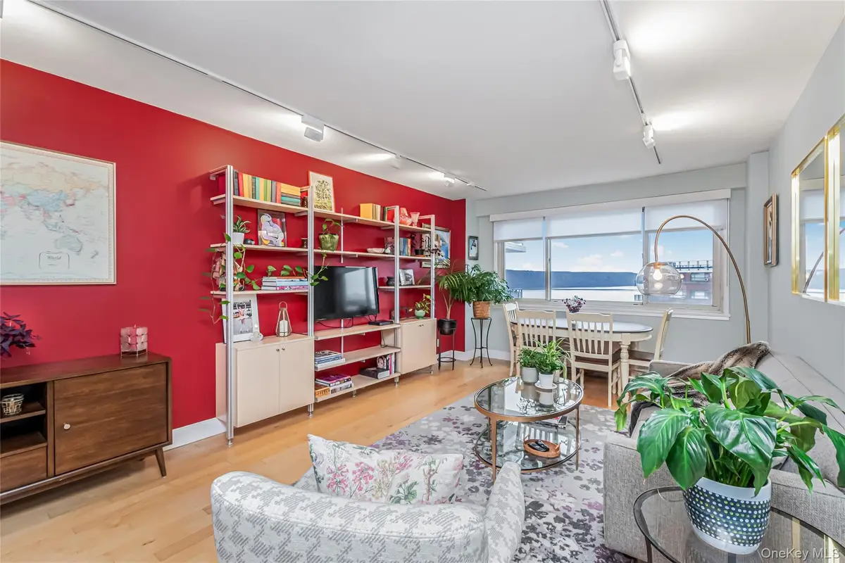 2621 Palisade Avenue #11G, Bronx, NY 10463 - Image #1