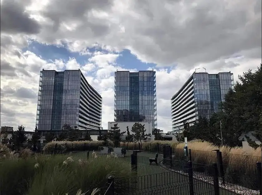 131-05 40th Road #16S, Flushing, NY 11354 - Image #1