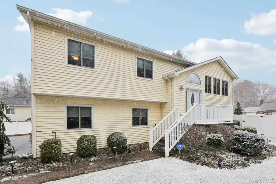 4 Austin Way, Tappan, NY 10983 - Image #2