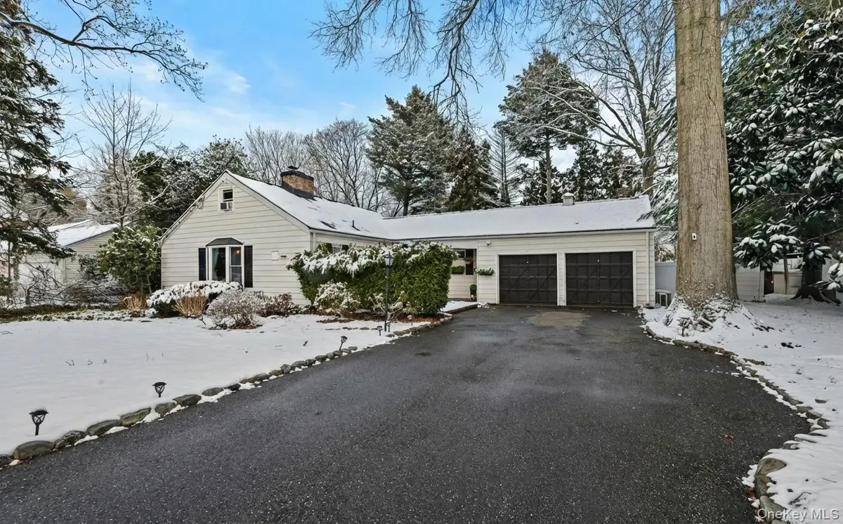 194 W Neck Road, Huntington, NY 11743 - Image #1