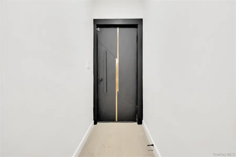 1024 East 226 Street, Bronx, NY 10466 - Image #3