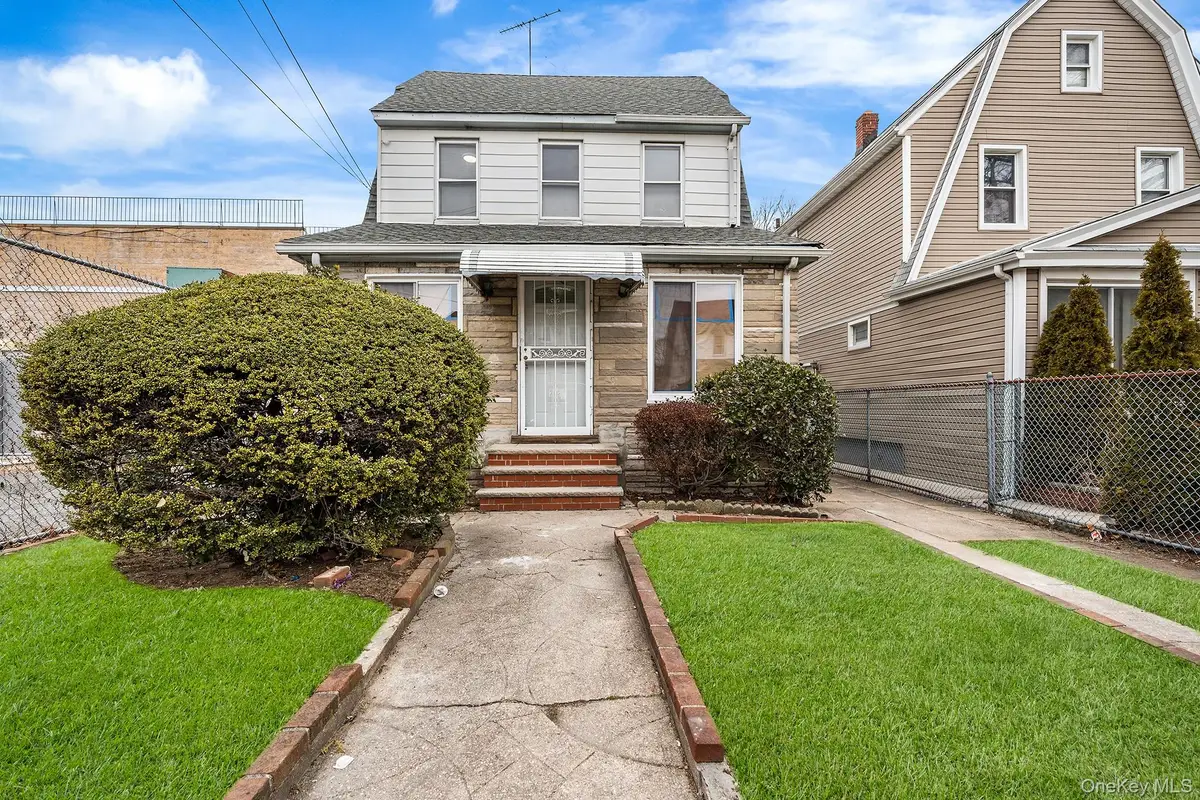 19125 115th Road, Saint Albans, NY 11412 - Image #1