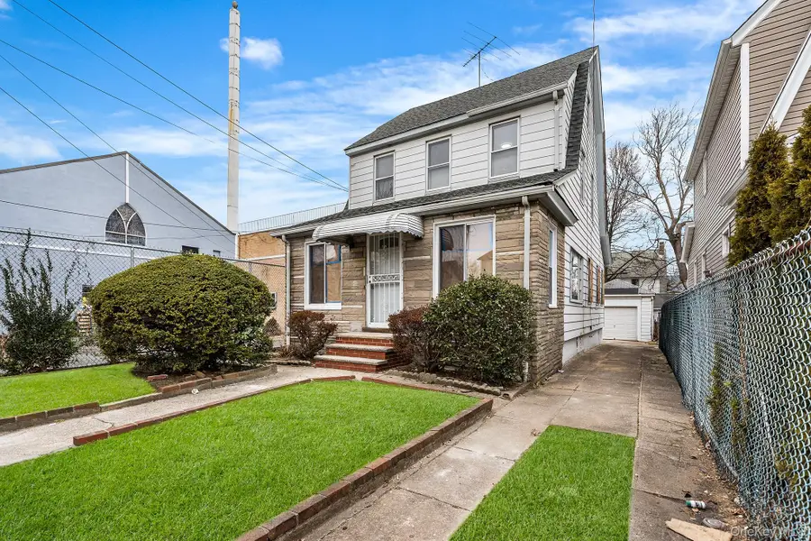 19125 115th Road, Saint Albans, NY 11412 - Image #2