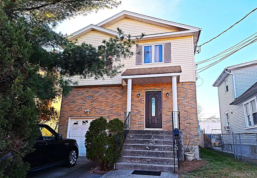 494 Keller Avenue, Elmont, NY 11003 - Image #3