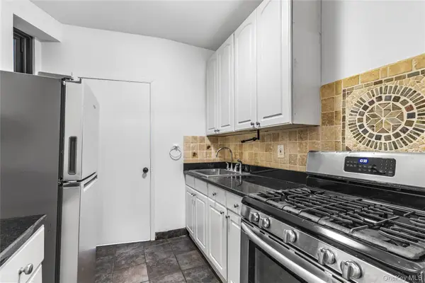 155 W 106th Street #1A, New York (Manhattan), NY 10025