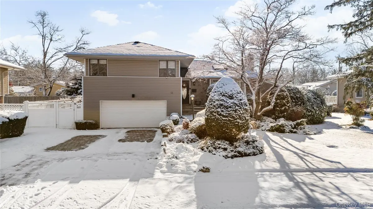 98 Birchwood Park Drive, Jericho, NY 11753 - Image #1