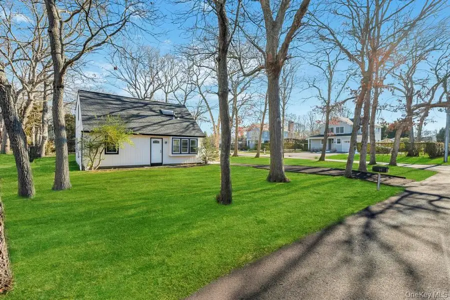 15 Ocean Avenue, East Quogue, NY 11942 - Image #3