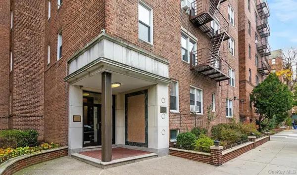 65-70 Booth Street #6F, Rego Park, NY 11374