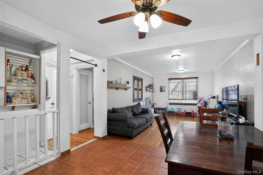 65-70 Booth Street #6F, Rego Park, NY 11374 - Image #2