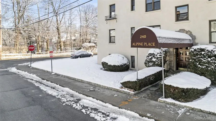 240 Alpine Place #2B, Tuckahoe, NY 10707 - Image #2