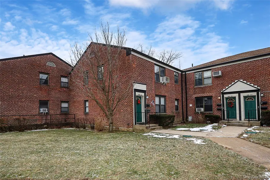 196-23 73rd Ave #2, Fresh Meadows, NY 11365 - Image #2