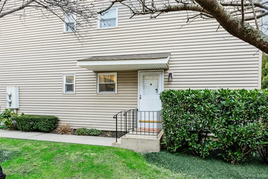 1425 Jerusalem Ave. #7, North Merrick, NY 11565 - Image #3