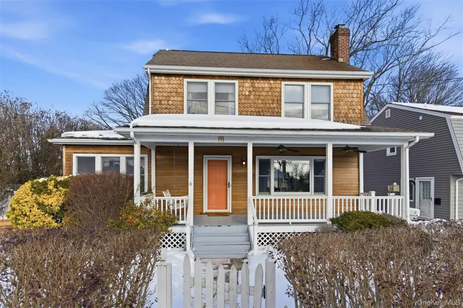 5 Fenwick Street, Greenlawn, NY 11740 - #2