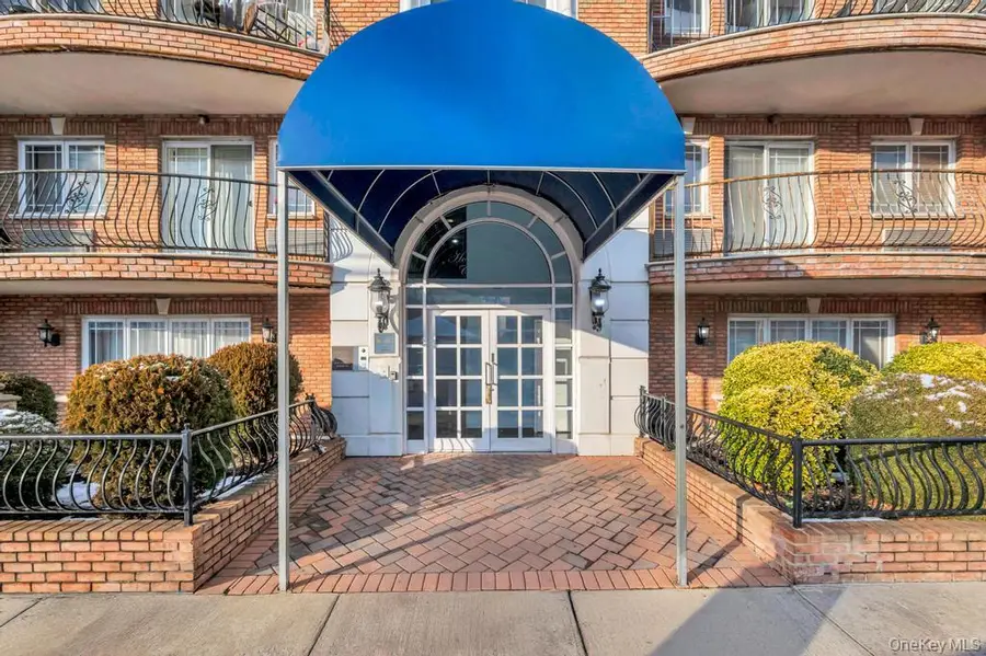 69-07 43rd Avenue #3G, Woodside, NY 11377 - Image #2