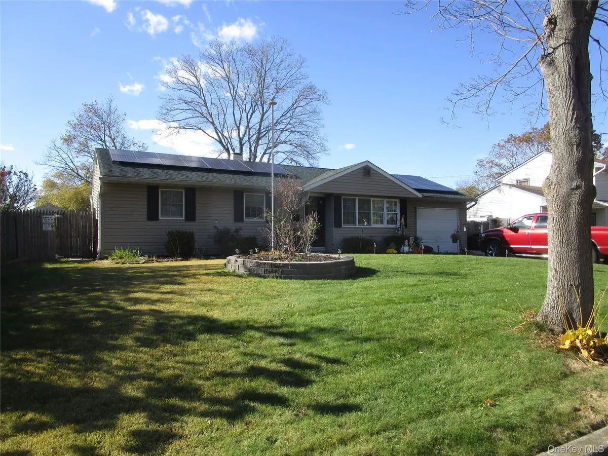 2914 Connecticut Avenue, Medford, NY 11763 - Image #1