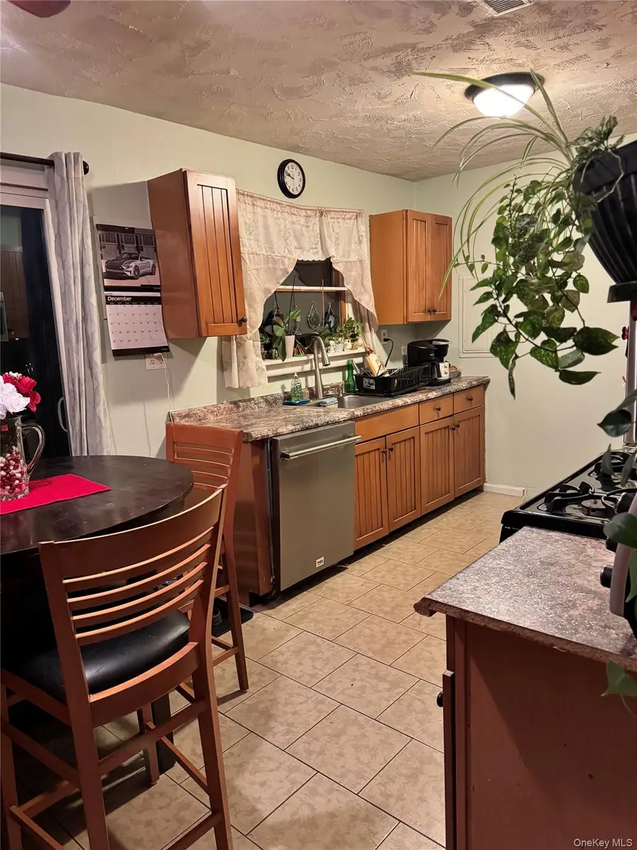 2914 Connecticut Avenue, Medford, NY 11763 - Image #2