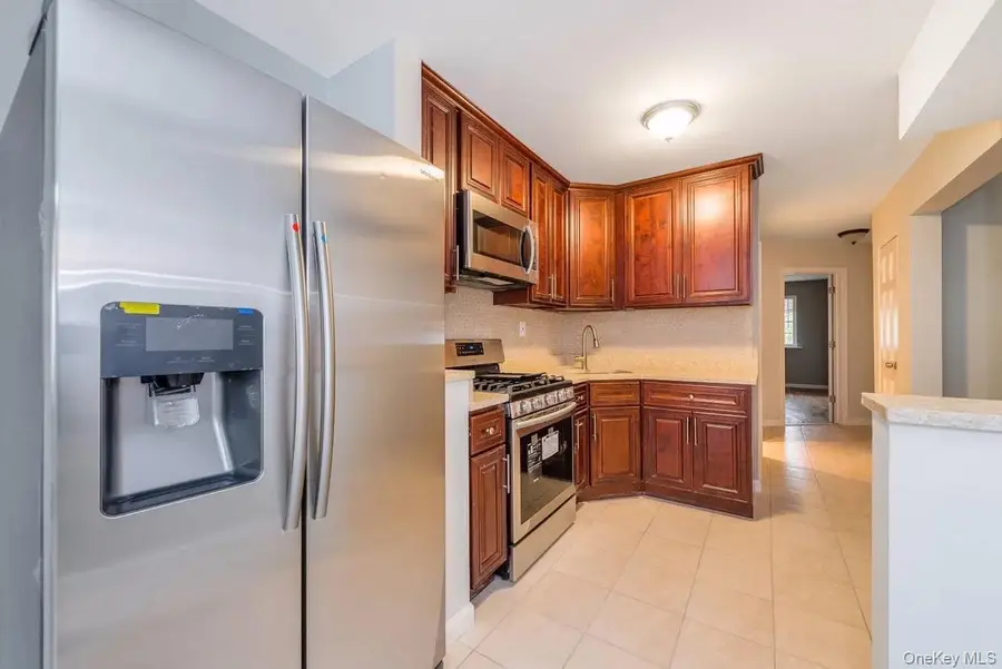 3410 Bronxwood Avenue, Bronx, NY 10469 - Image #3