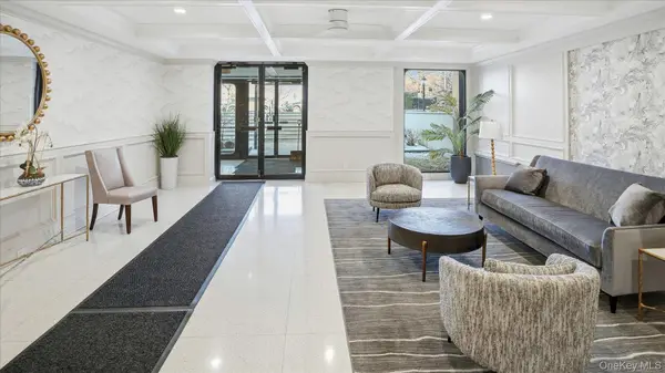 10 Lenox Road #1G, Rockville Centre, NY 11570